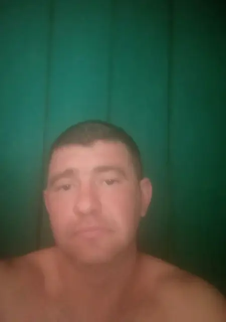 Я Михаил, 38, из Белой Калитвы, ищу знакомства на одну ночь