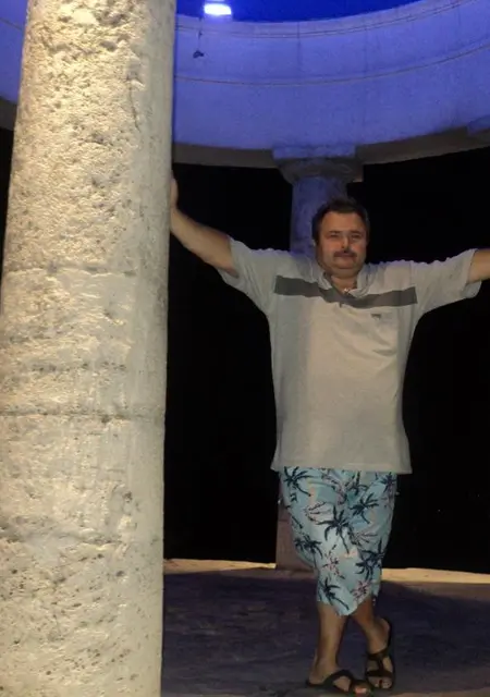 Витя из Калуги, ищу на сайте знакомства без обязательств