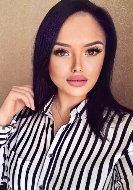 Ира из Сум, ищу на сайте постоянные отношения