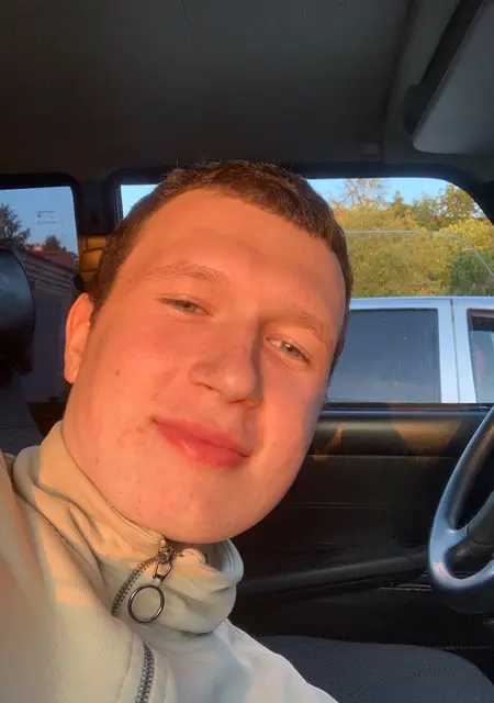 Я Ваня, 21, знакомлюсь без обязательств в Петрозаводске