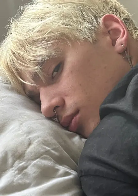 Я Олег, 20, знакомлюсь для дружбы в Пятигорске