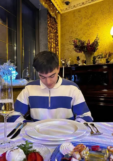 Я Егор, 20, знакомлюсь для постоянных отношений в Челябинске