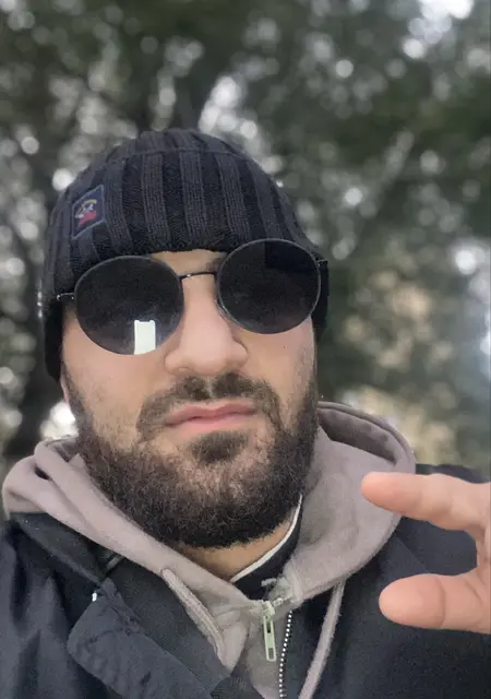 Артём из Красноярска, ищу на сайте вирта