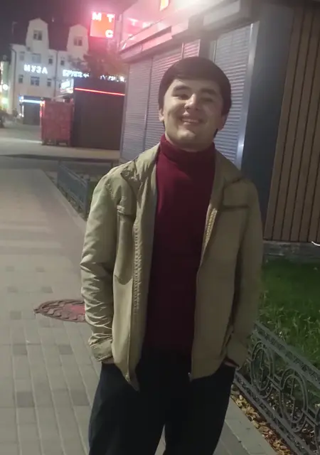 Я Миша, 19, знакомлюсь без обязательств в Хабаровске