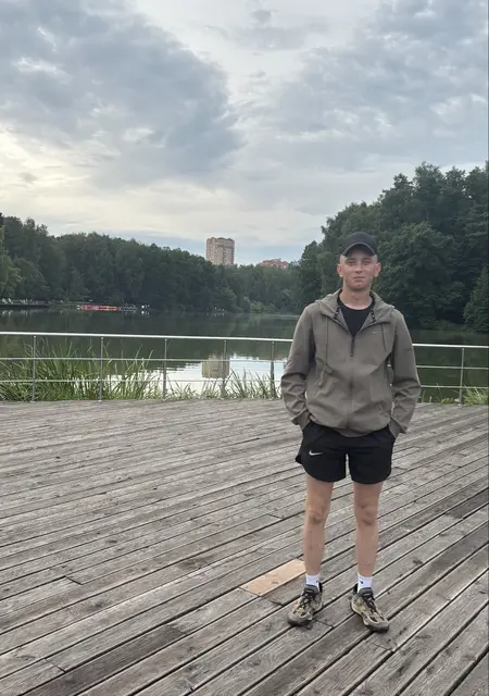 Илья из Богородицка, ищу на сайте знакомства без обязательств
