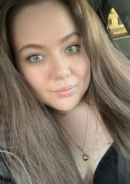 Я Ylenka, 30, из Челябинска, ищу знакомство для постоянных отношений