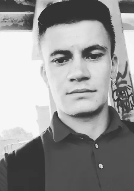 Дмитрий из Ижевска, мне 29, познакомлюсь на одну ночь