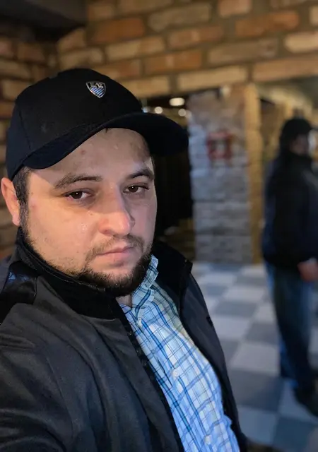 Ахмед из Муравленко, ищу на сайте знакомства на одну ночь