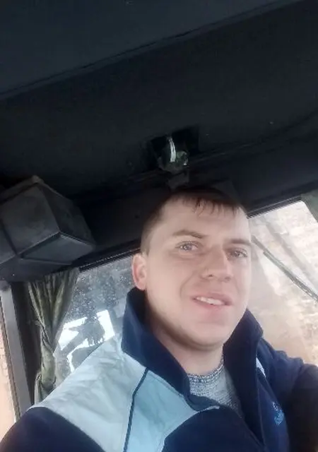 Виталий из Мариинска, ищу на сайте знакомства на одну ночь