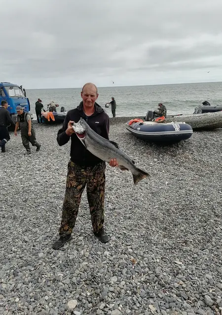 Евгений из Лучегорска, мне 25, познакомлюсь без обязательств