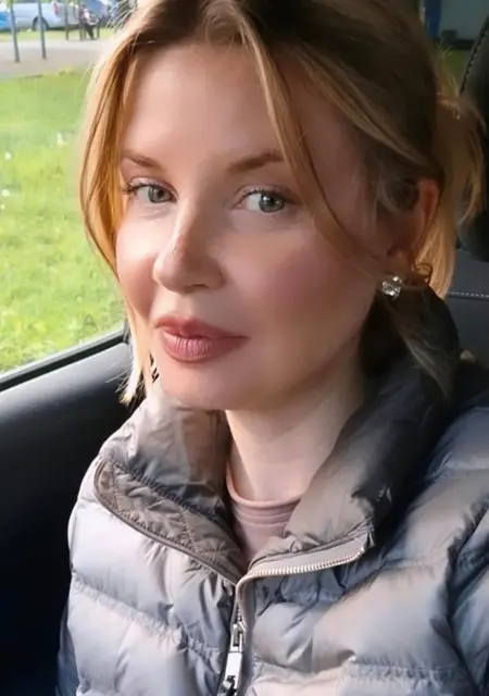 Полина из Санкт-Петербурга, мне 26, познакомлюсь для совместных путешествий