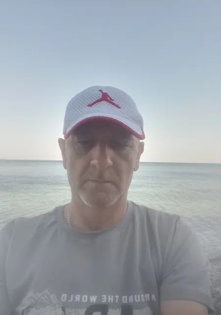 Я Сергей, 59, знакомлюсь для приятного времяпровождения в Ростове-на-Дону