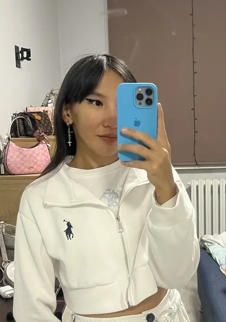 Я Карина, 24, знакомлюсь для постоянных отношений в Якутске