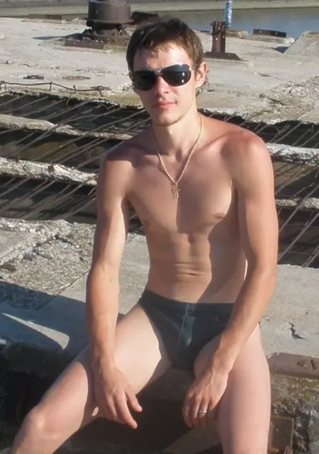 Александр из Шахт, мне 41, познакомлюсь для вирта