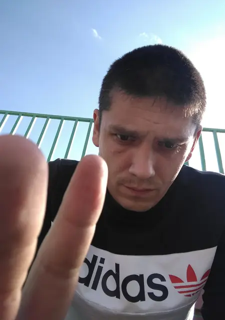 Я Андрей, 36, из Нижней Салды, ищу знакомства без обязательств