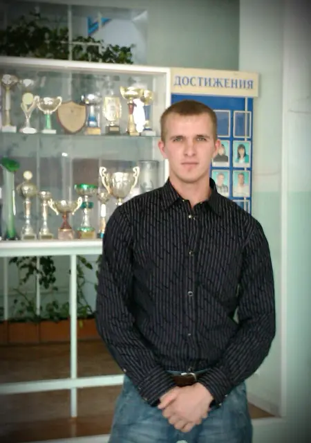 Александр из Врангеля, мне 38, познакомлюсь для общения