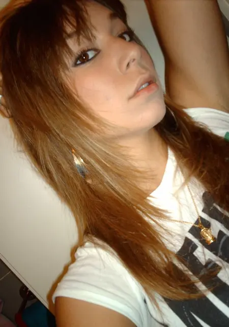 Я Рената, 21, из Жуковского, ищу знакомство для вирта