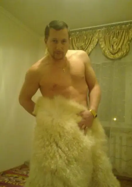 Я Серж, 50, знакомлюсь без обязательств в Казани