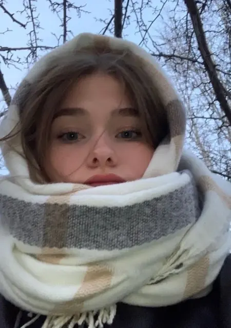 Я Анна, 24, из Владикавказа, ищу знакомство для совместных путешествий