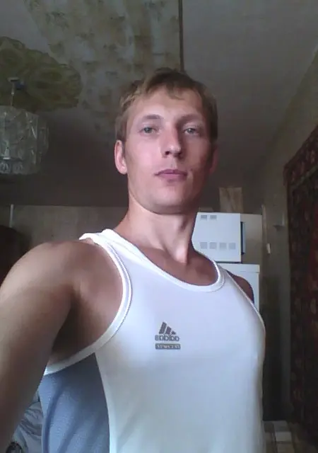 Я Александр, 42, знакомлюсь на одну ночь в Таганроге