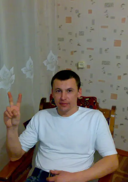 Я Миха, 49, знакомлюсь на одну ночь в Коврове