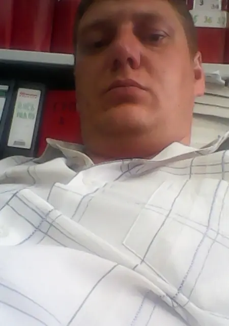 Alex из Волгодонска, ищу на сайте знакомства на одну ночь