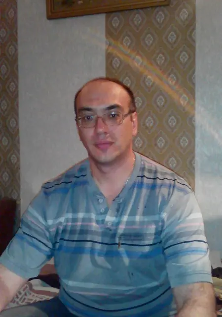 Я Igor, 48, из Серпухова, ищу знакомства без обязательств