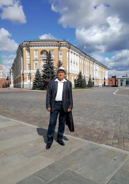 Я Александр, 55, знакомлюсь на одну ночь в Тольятти