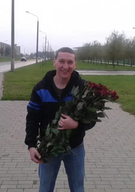 Я Виталик, 37, из Бобруйска, ищу знакомство для дружбы