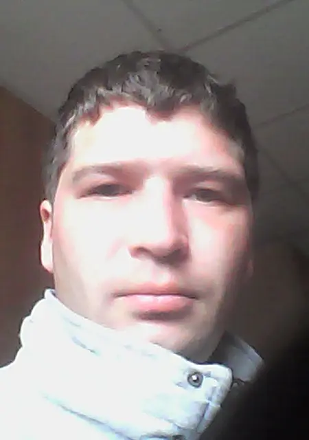 Я Руслан, 42, из Нефтеюганска, ищу знакомства без обязательств