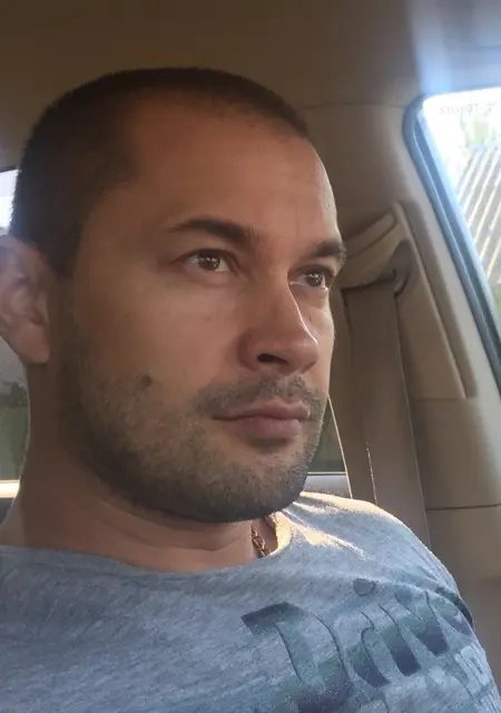 Я Егор, 45, из Химок, ищу знакомства без обязательств