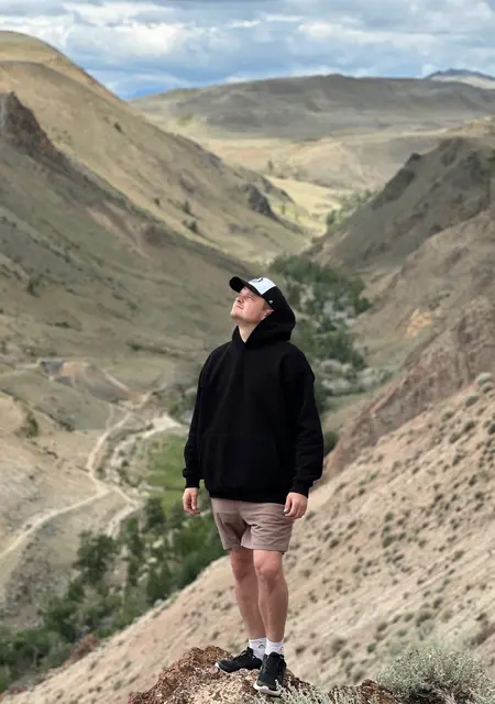 Я Павел, 28, знакомлюсь без обязательств в Новокузнецке