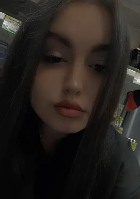 Ангелина из Кемерово, мне 22, познакомлюсь для общения