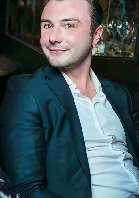 Александр из Москвы, ищу на сайте знакомства на одну ночь