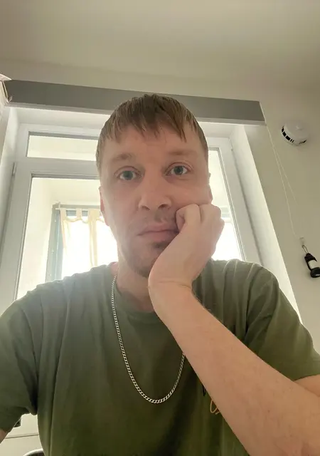 Владимир из Екатеринбурга, ищу на сайте приятное времяпровождение