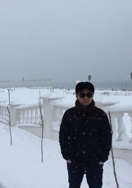 Я Баке, 34, знакомлюсь для приятного времяпровождения в Атырау