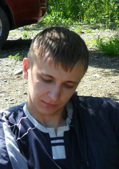 Паша из Артема, ищу на сайте дружбу