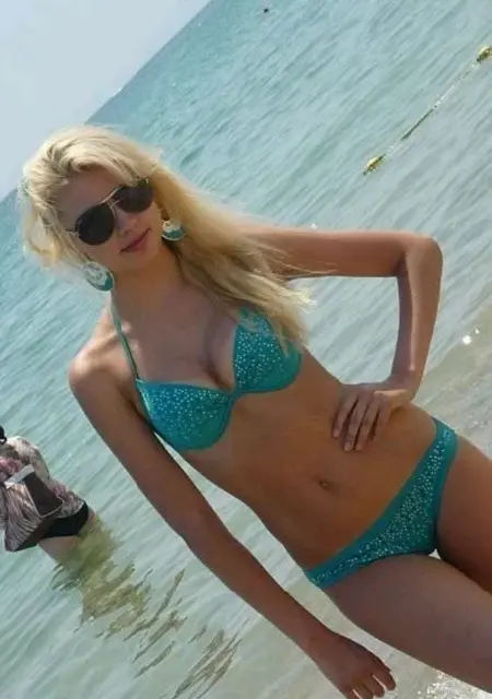 Я Вероника, 28 років, знайомлюсь для вірт у Кам'янському