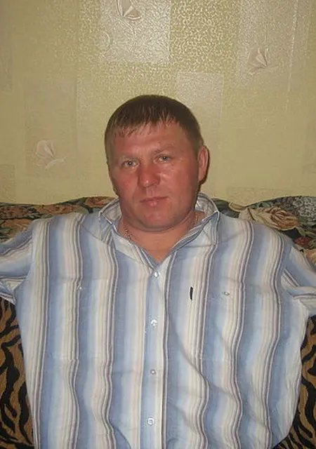 Олег из Омска, мне 53, познакомлюсь на одну ночь