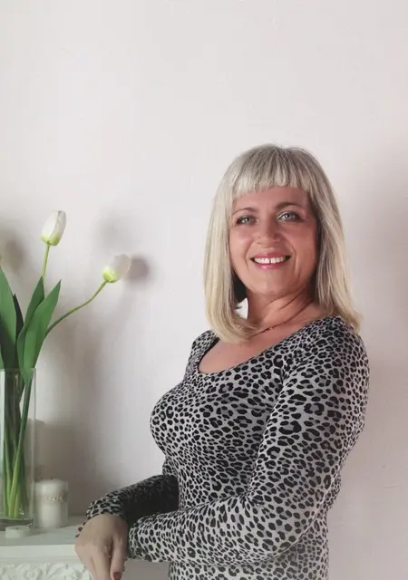 Я Диана, 61, из Москвы, ищу знакомства без обязательств