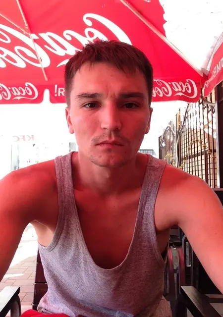 Тимур из Кисловодска, ищу на сайте знакомства на одну ночь