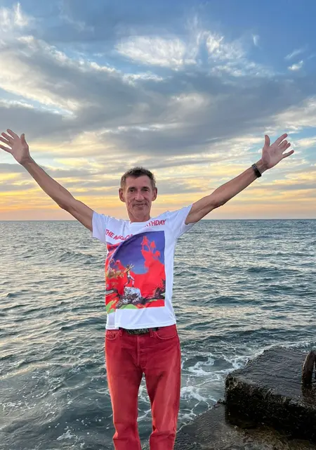 Я Василий, 61, из Владимира, ищу знакомство для постоянных отношений