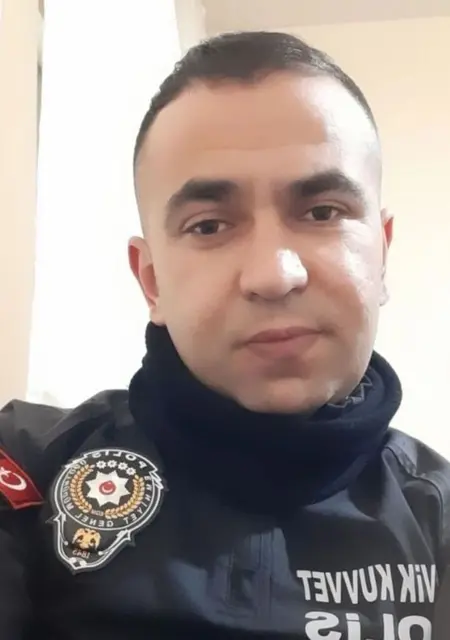 Kerim из Стамбула, мне 28, познакомлюсь