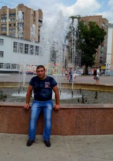 Я Армен, 43, знакомлюсь для совместных путешествий в Стерлитамаке