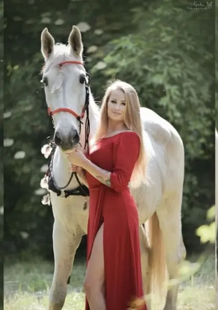 Ania из Варшавы, мне 30, познакомлюсь