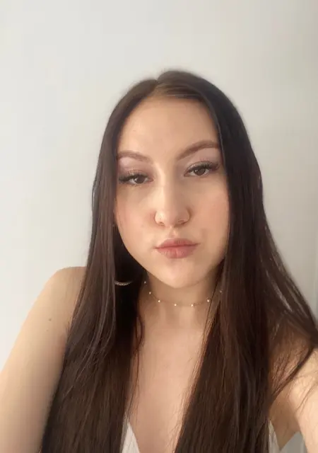 Алиса из Киселевска, ищу на сайте общение