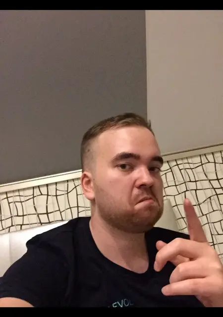 Я Александр, 29, знакомлюсь на одну ночь в Химках