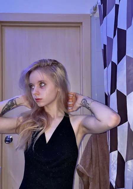 Я Екатерина, 18, из Екатеринбурга, ищу знакомства на одну ночь