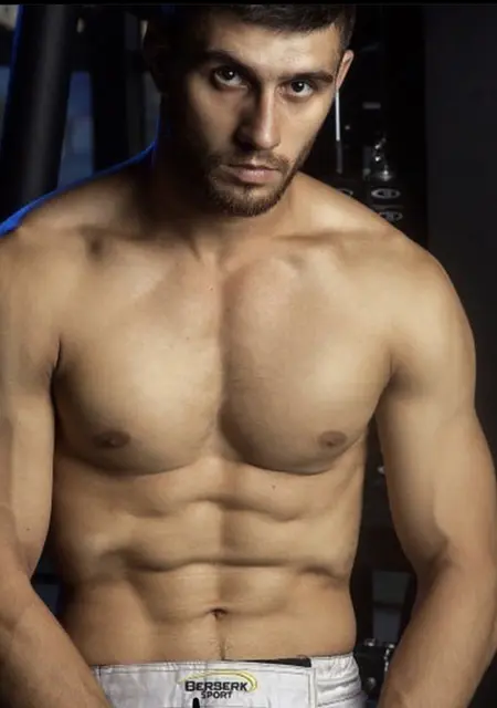 Я Vazelinik, 29 років, знайомлюсь без зобов'язань у Одесі