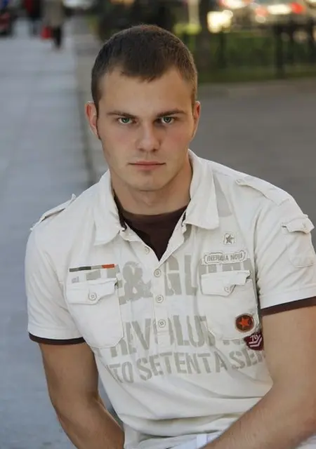 Руслан из Южноуральска, ищу на сайте вирта